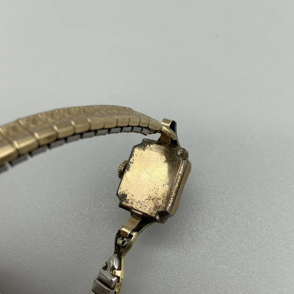 Vintage Bulova Womens Watch 14mm Champagne Dial 10K RGP Stretch Manual Wind